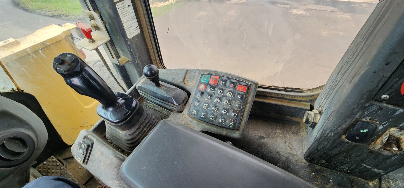 2012 John Deere 624K Wheel Loader