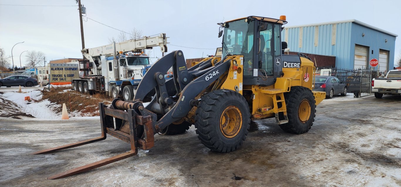 2011 John Deere 624K Wheel Loader