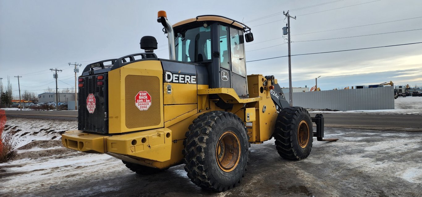 2011 John Deere 624K Wheel Loader