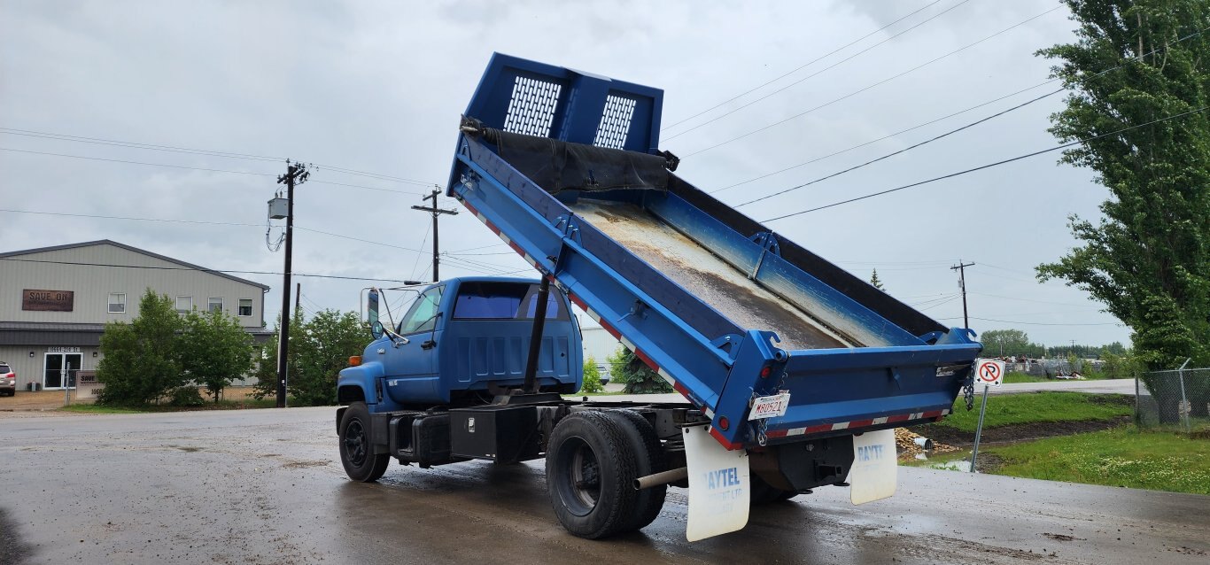 1995 GMC Topkick S/A Dump Truck