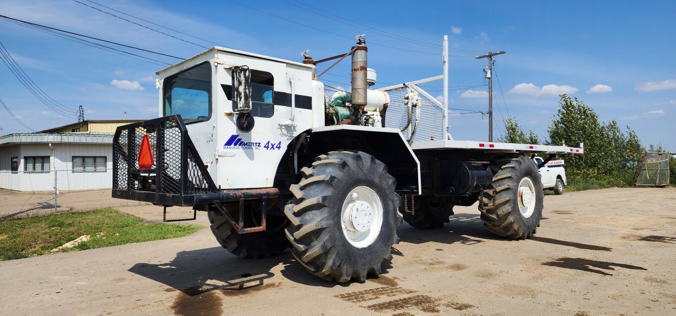 Mertz Flatbed Off Road 4x4 All Wheel Steer Truck