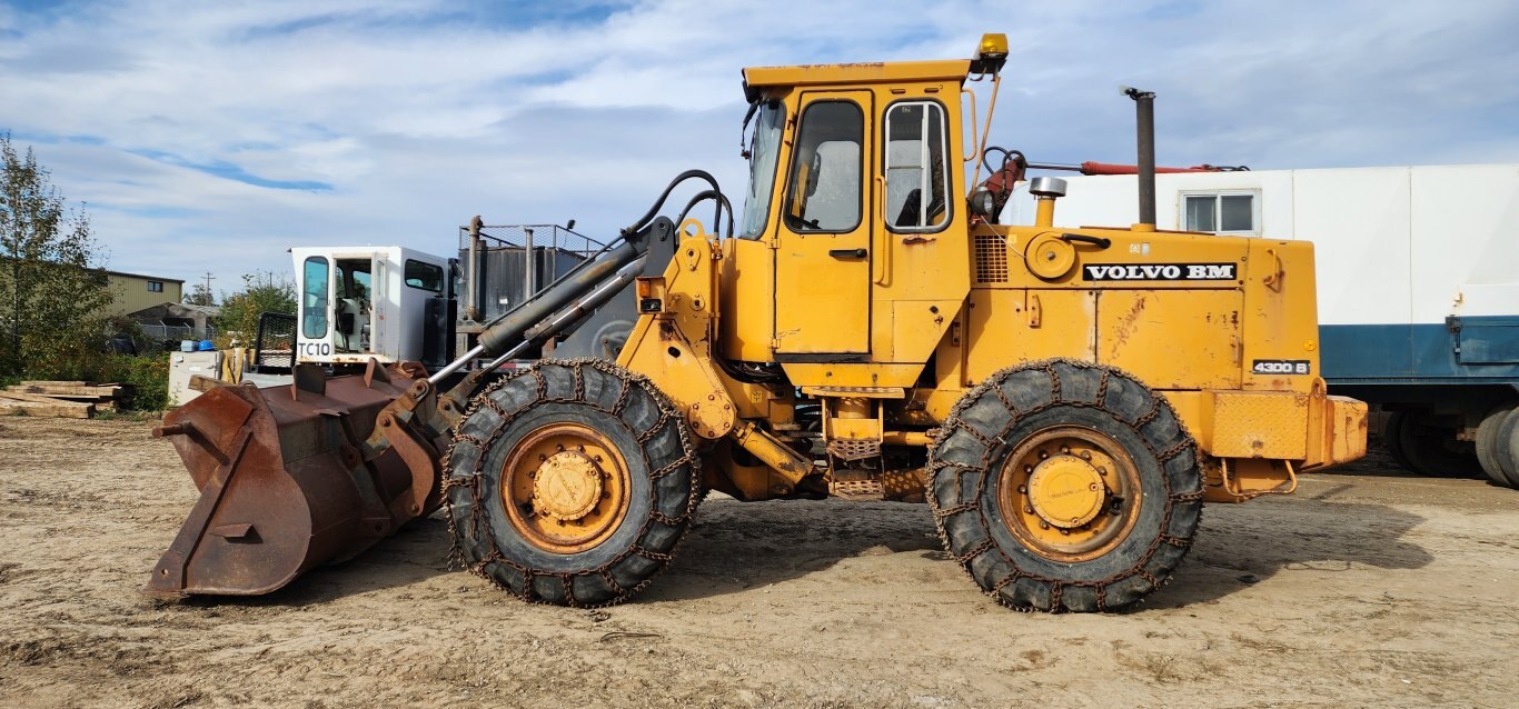 Volvo 4300B Wheel Loader