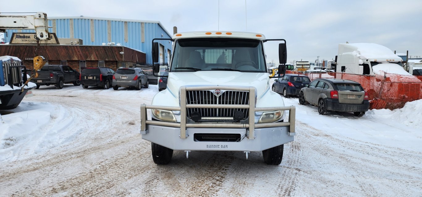 2007 International Sleeper Flatbed Truck