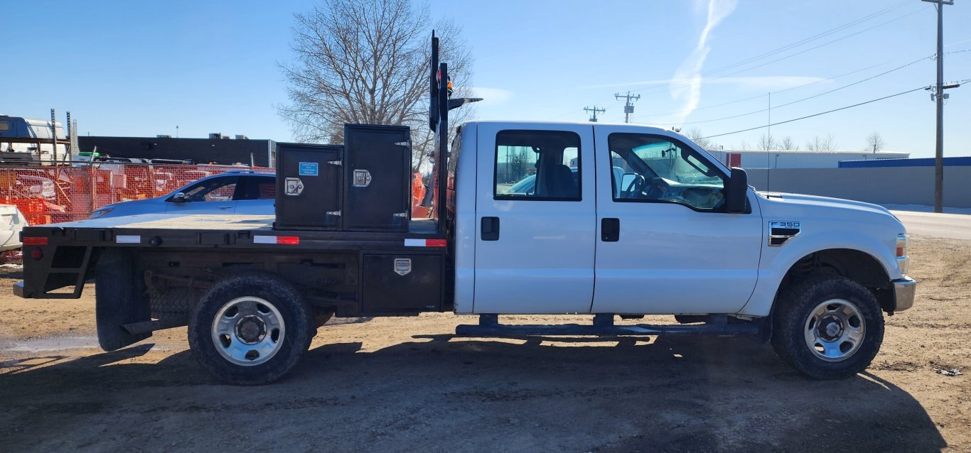 2009 Ford F350 Super Duty S/A Deck Truck