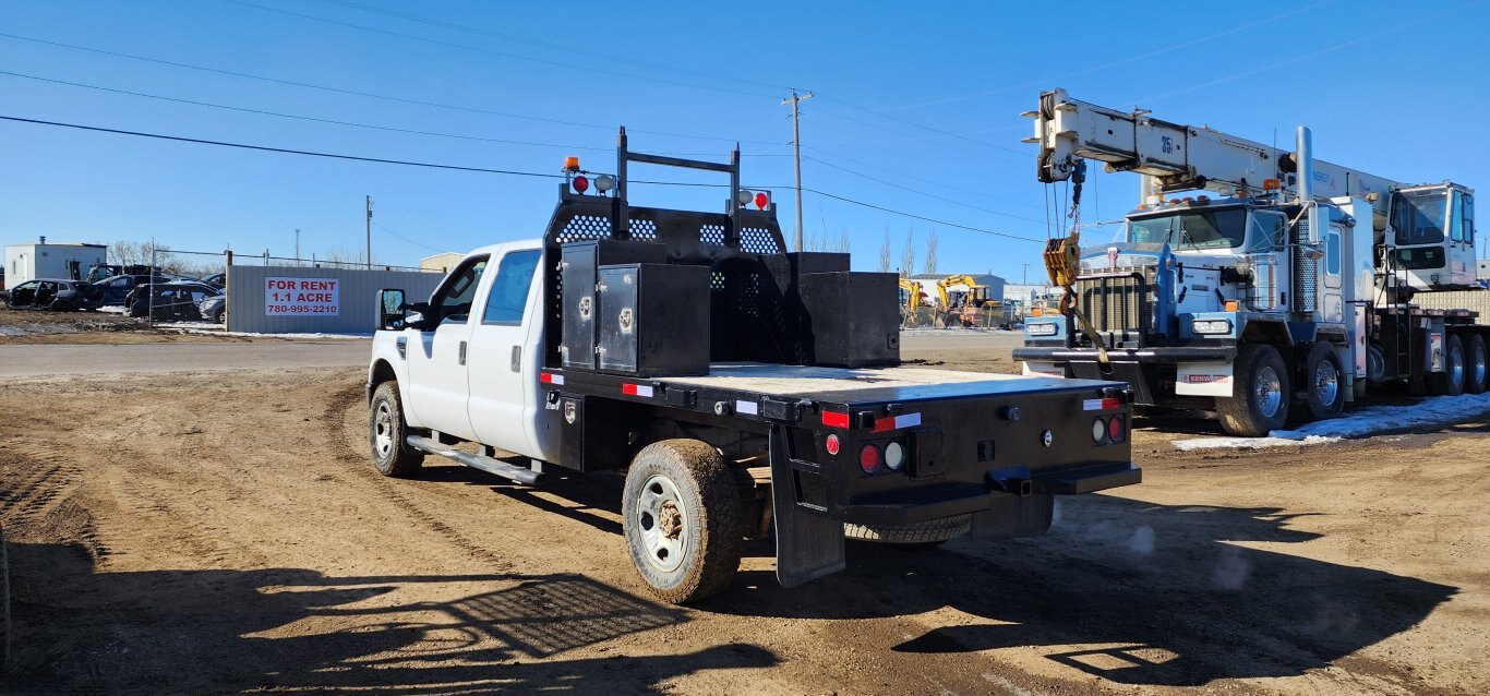 2009 Ford F350 Super Duty S/A Deck Truck