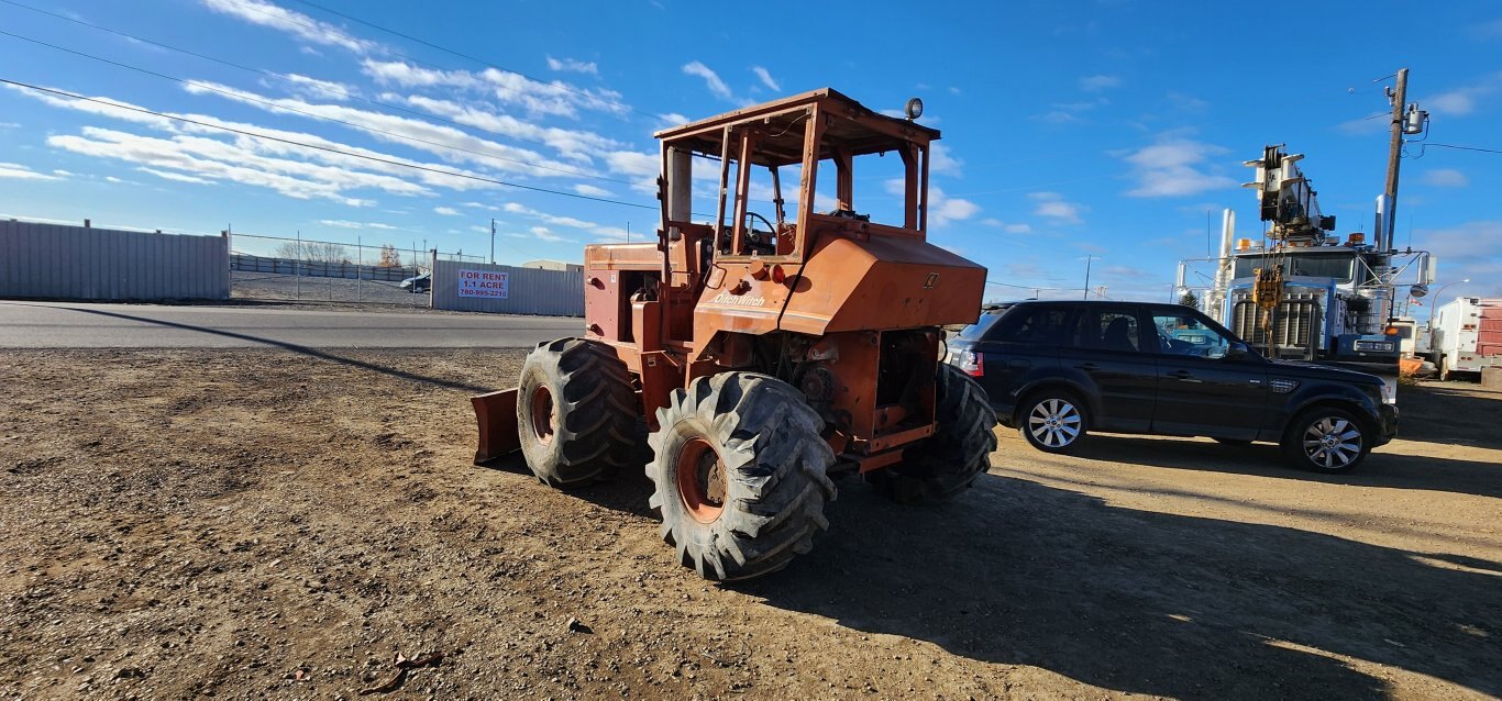 1980 Ditchwitch R100 4x4 Trencher