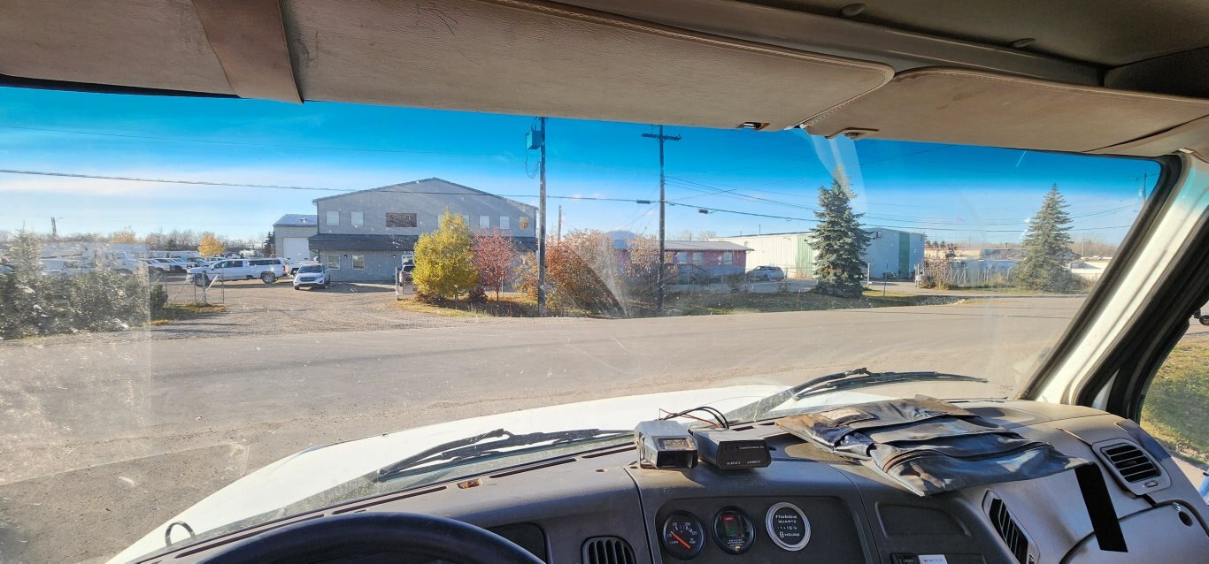 2004 Sterling L7500 Series S/A Dump Truck