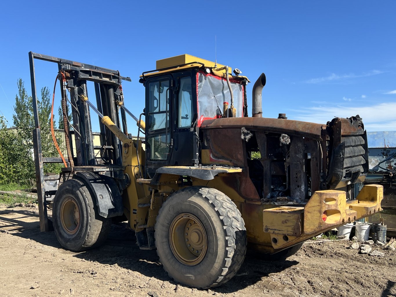 2013 CAT 938K Rough Terrain Forklift (Parts Unit)