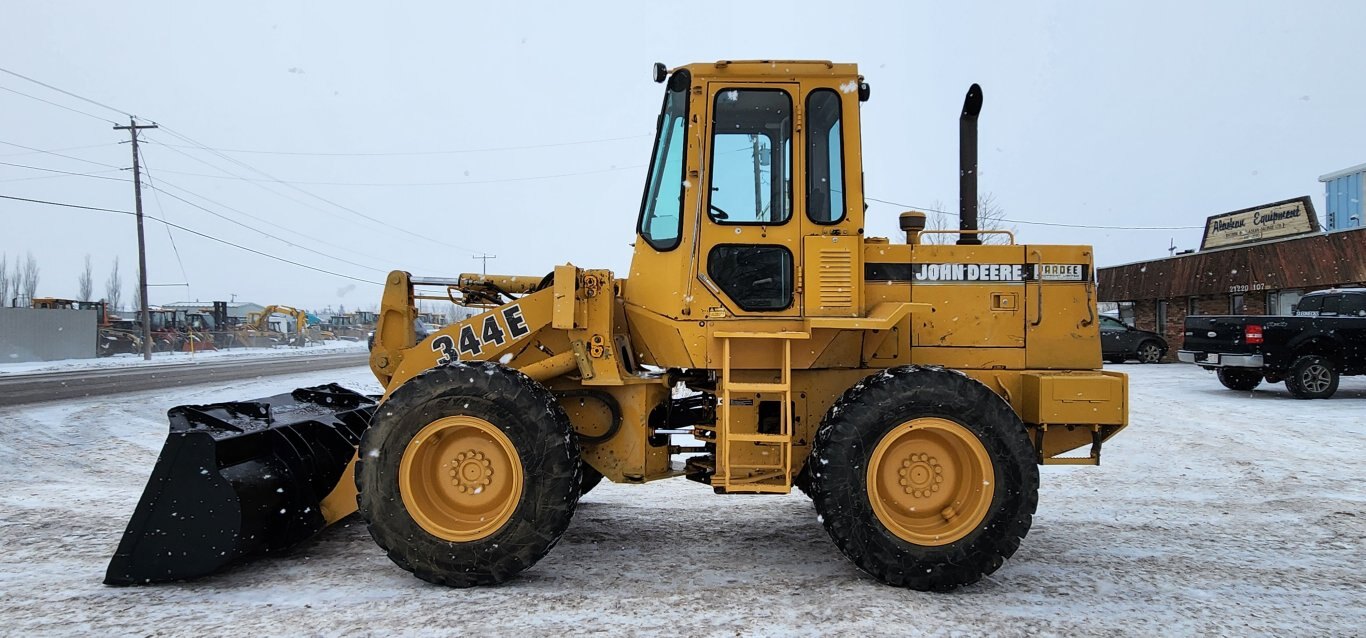 1994 John Deere 344E Wheel Loader