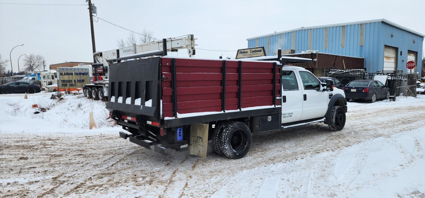 2008 Ford F 550 XLT Crew Cab Flatbed Truck