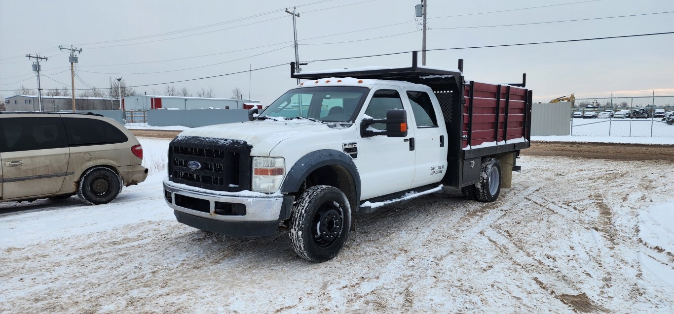 2008 Ford F 550 XLT Crew Cab Flatbed Truck