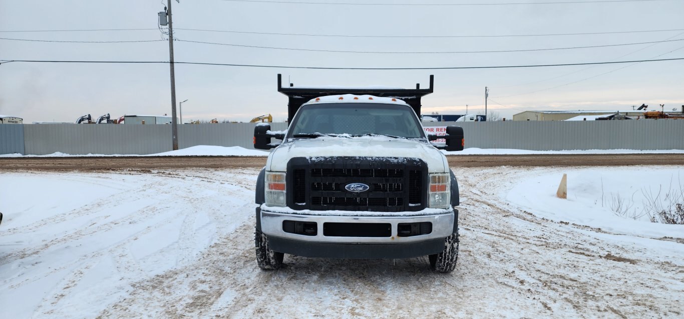 2008 Ford F 550 XLT Crew Cab Flatbed Truck