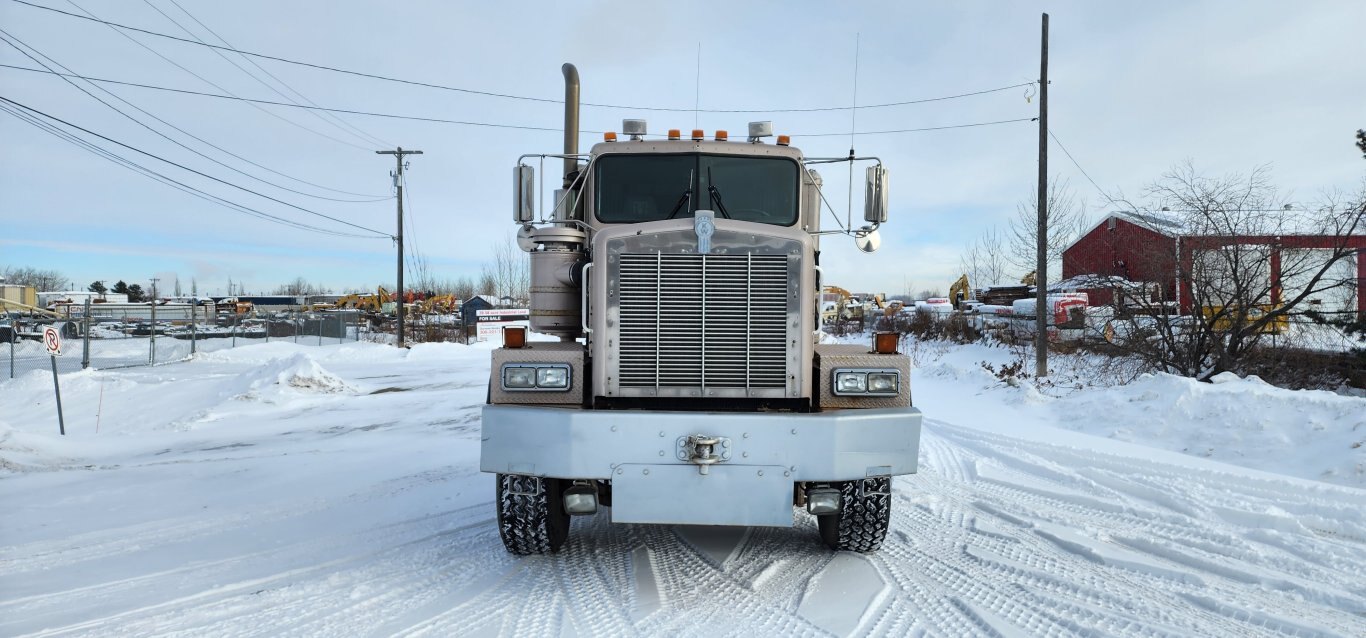 1998 Kenworth C500 T/A Cab and Chassis