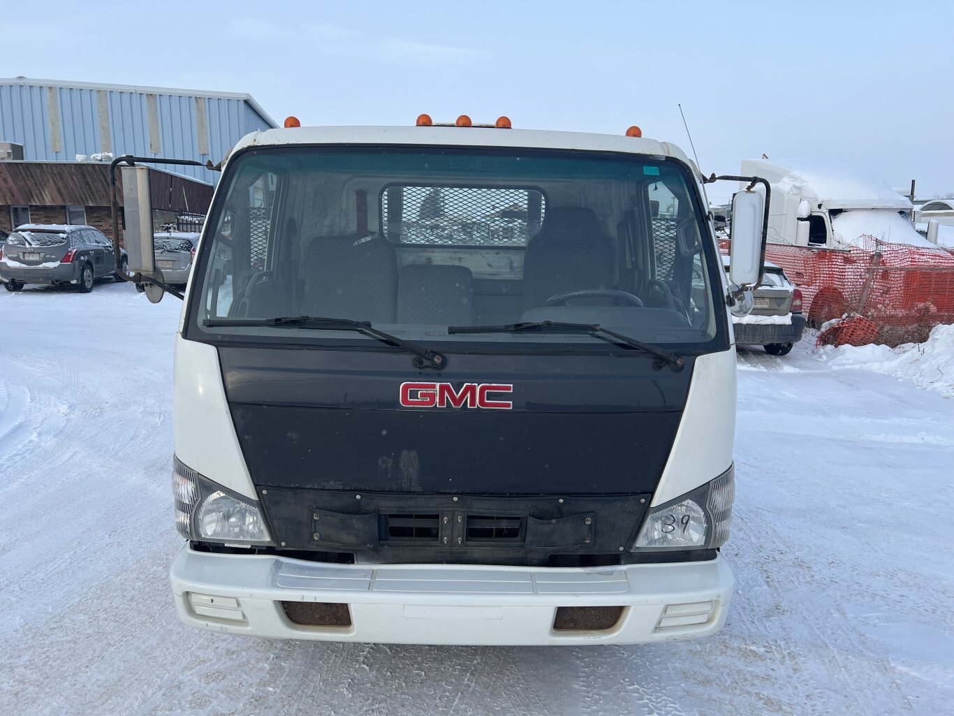 2006 GMC W5500 S/A Deck Truck