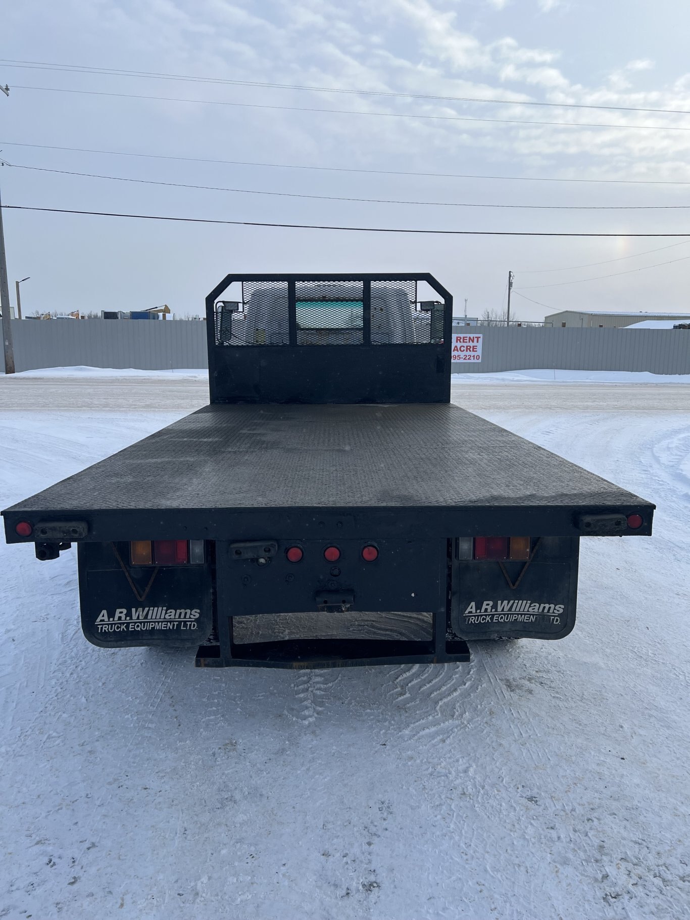 2006 GMC W5500 S/A Deck Truck