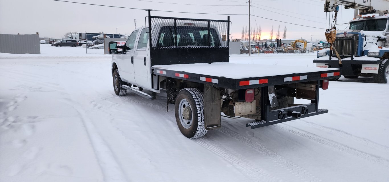 2015 Ford F 350 Super Duty S/A Deck Truck