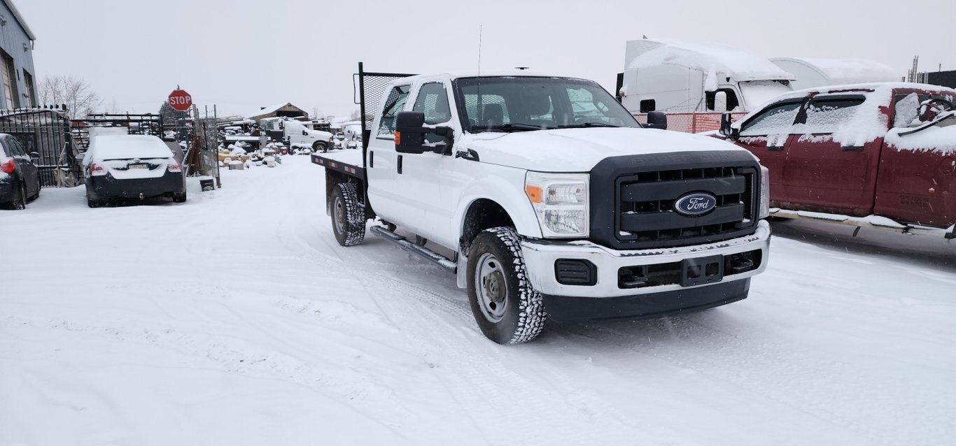 2015 Ford F 350 Super Duty S/A Deck Truck