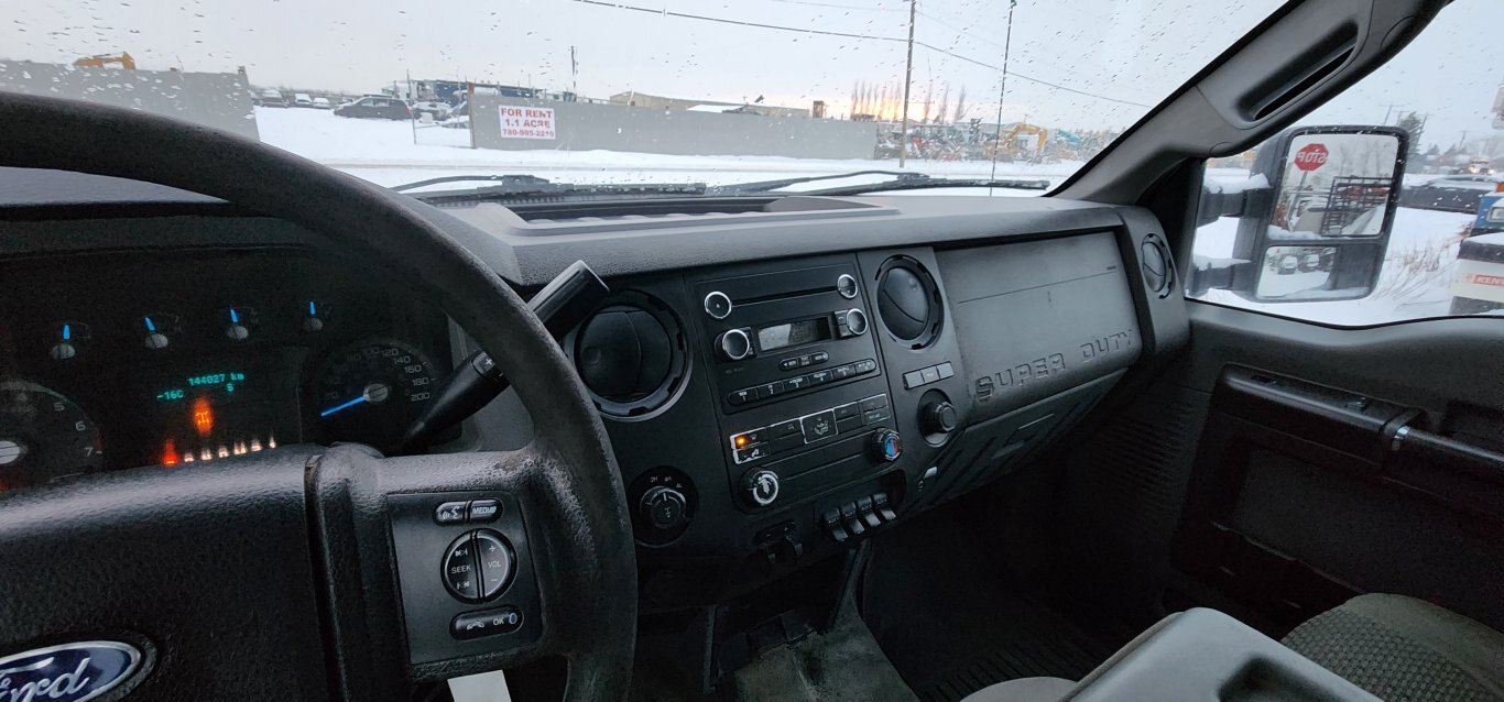 2015 Ford F 350 Super Duty S/A Deck Truck