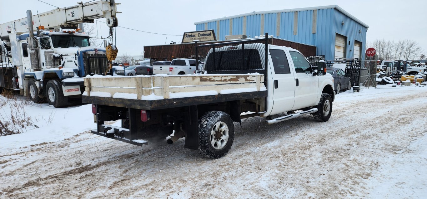 2015 Ford F 350 Super Duty S/A Deck Truck