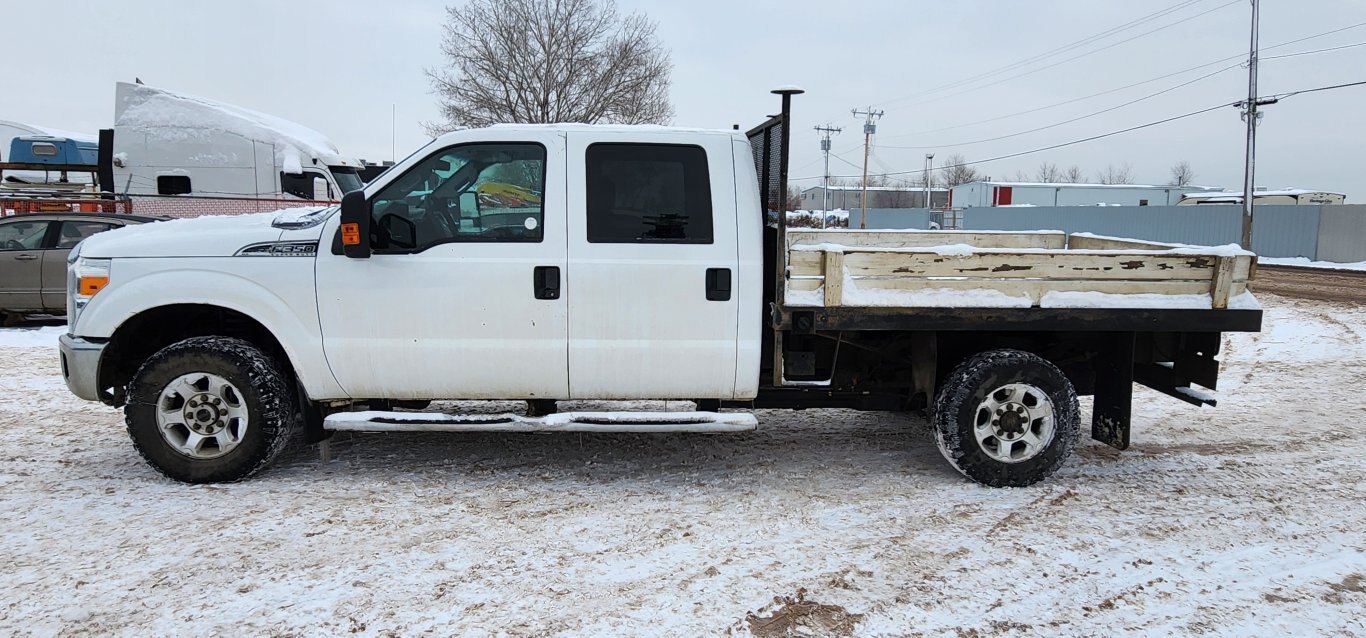 2015 Ford F 350 Super Duty S/A Deck Truck