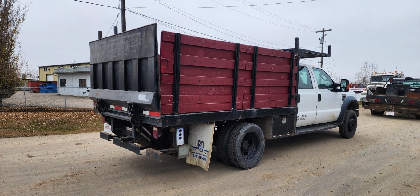 2008 Ford F 550 XLT Crew Cab Flatbed Truck