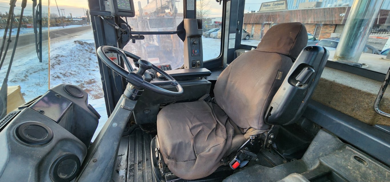 2012 John Deere 624K Wheel Loader