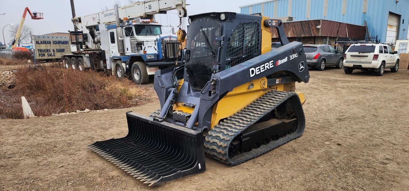 2017 John Deere 331G Skid Steer Loader