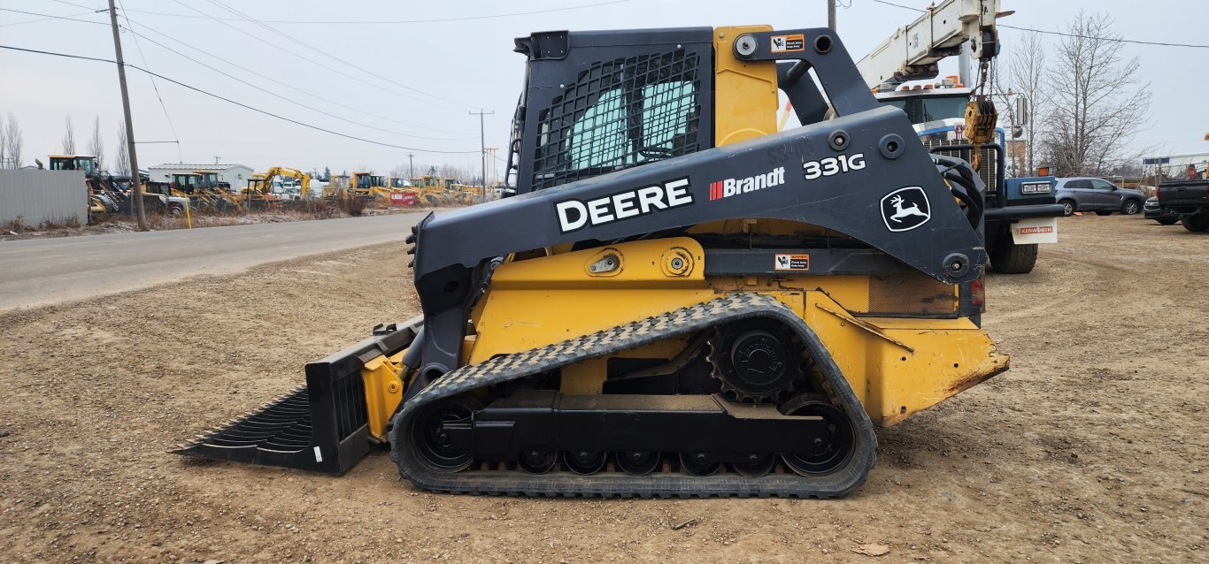 2017 John Deere 331G Skid Steer Loader