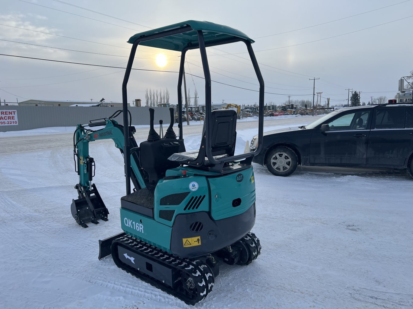2024 AGT QK16R Mini Excavator