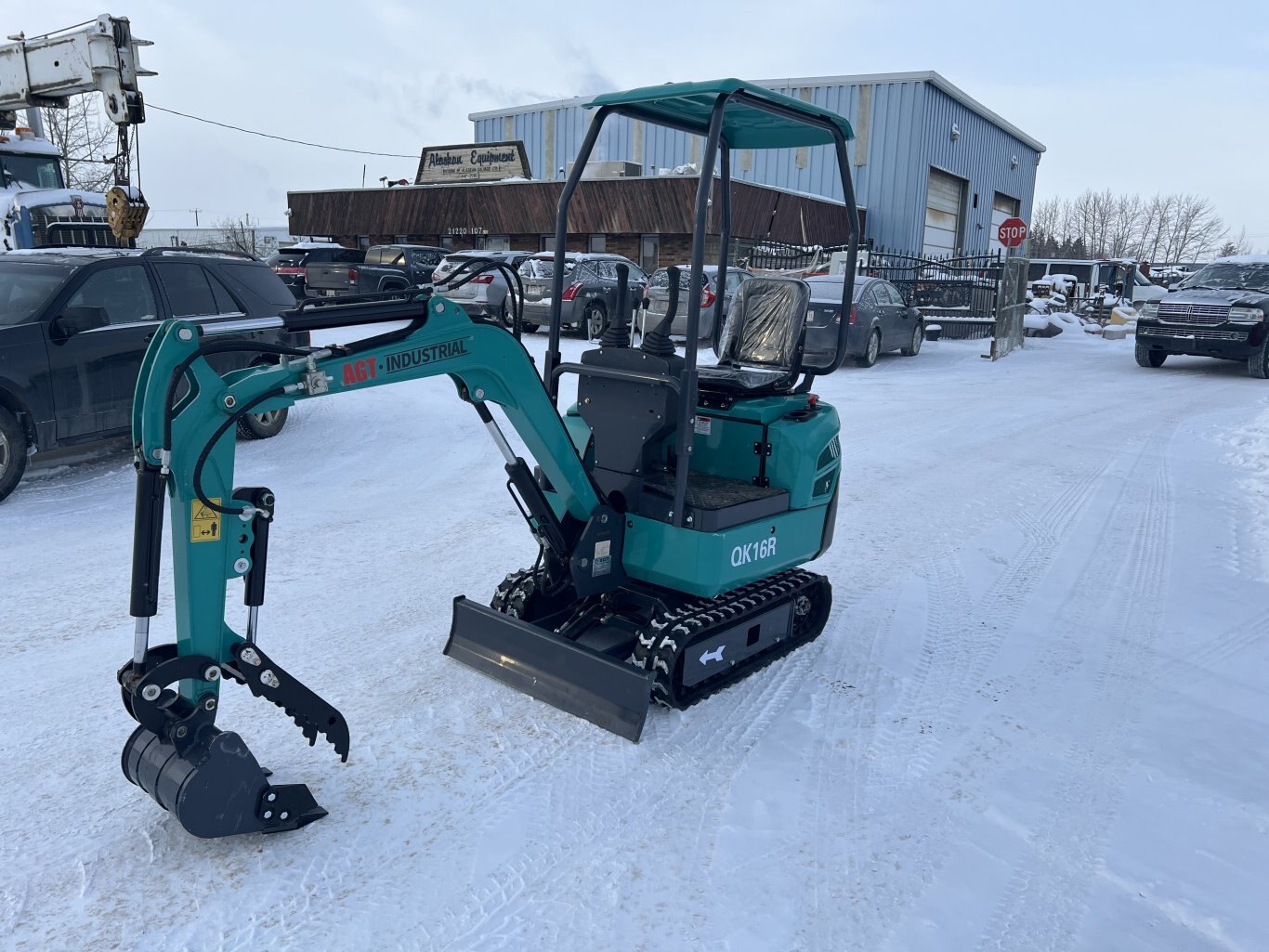 2024 AGT QK16R Mini Excavator
