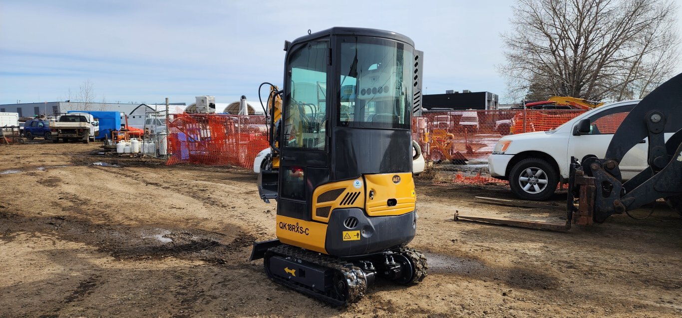 2024 AGT QK18RXS C Mini Excavator