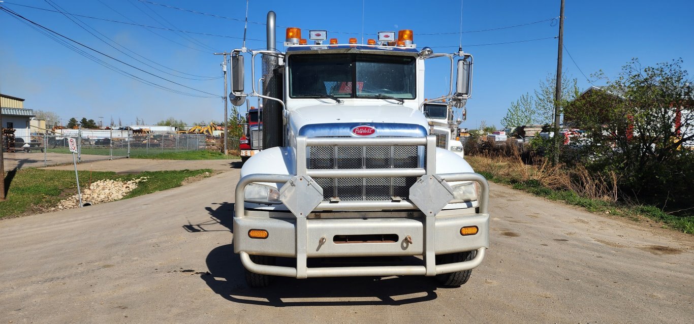 2009 Peterbilt 335 Sleeper Boom Truck S/A