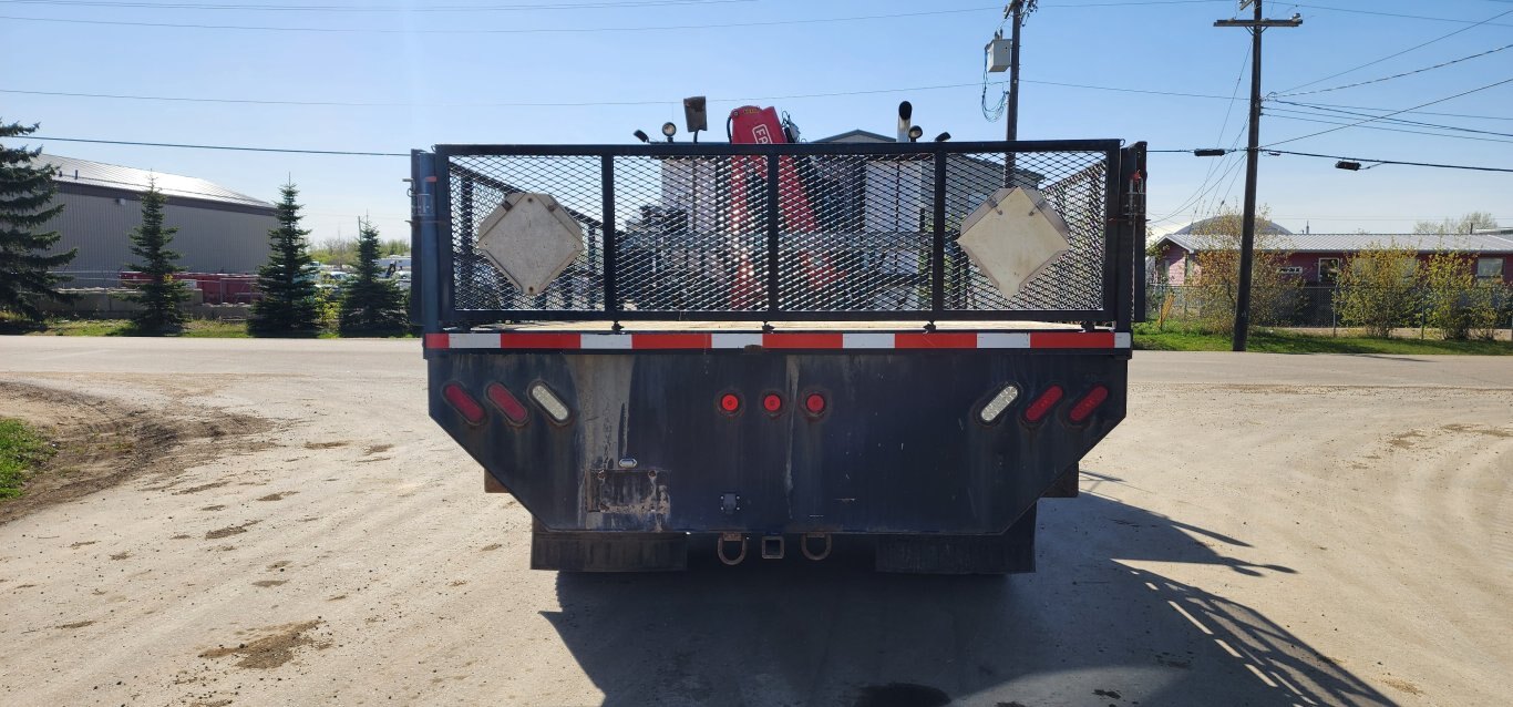 2009 Peterbilt 335 Sleeper Boom Truck S/A