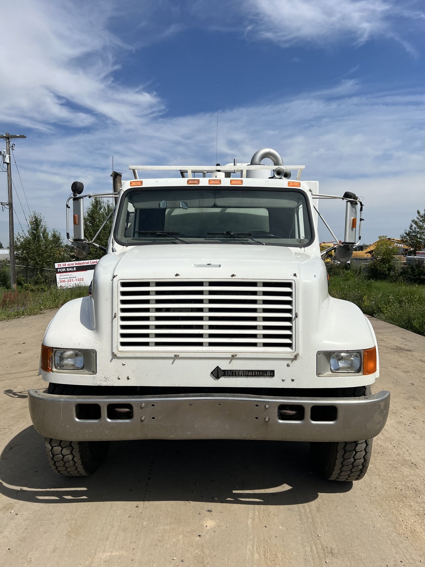 2001 International F4900 6x4 Vacuum Tanker Truck w/ 2008 Westech