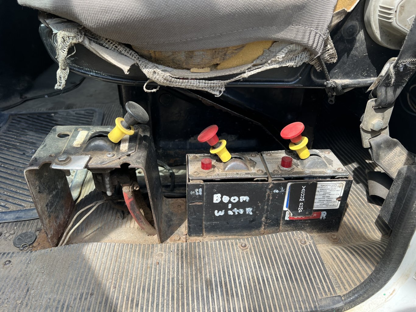 2001 International F4900 6x4 Vacuum Tanker Truck w/ 2008 Westech