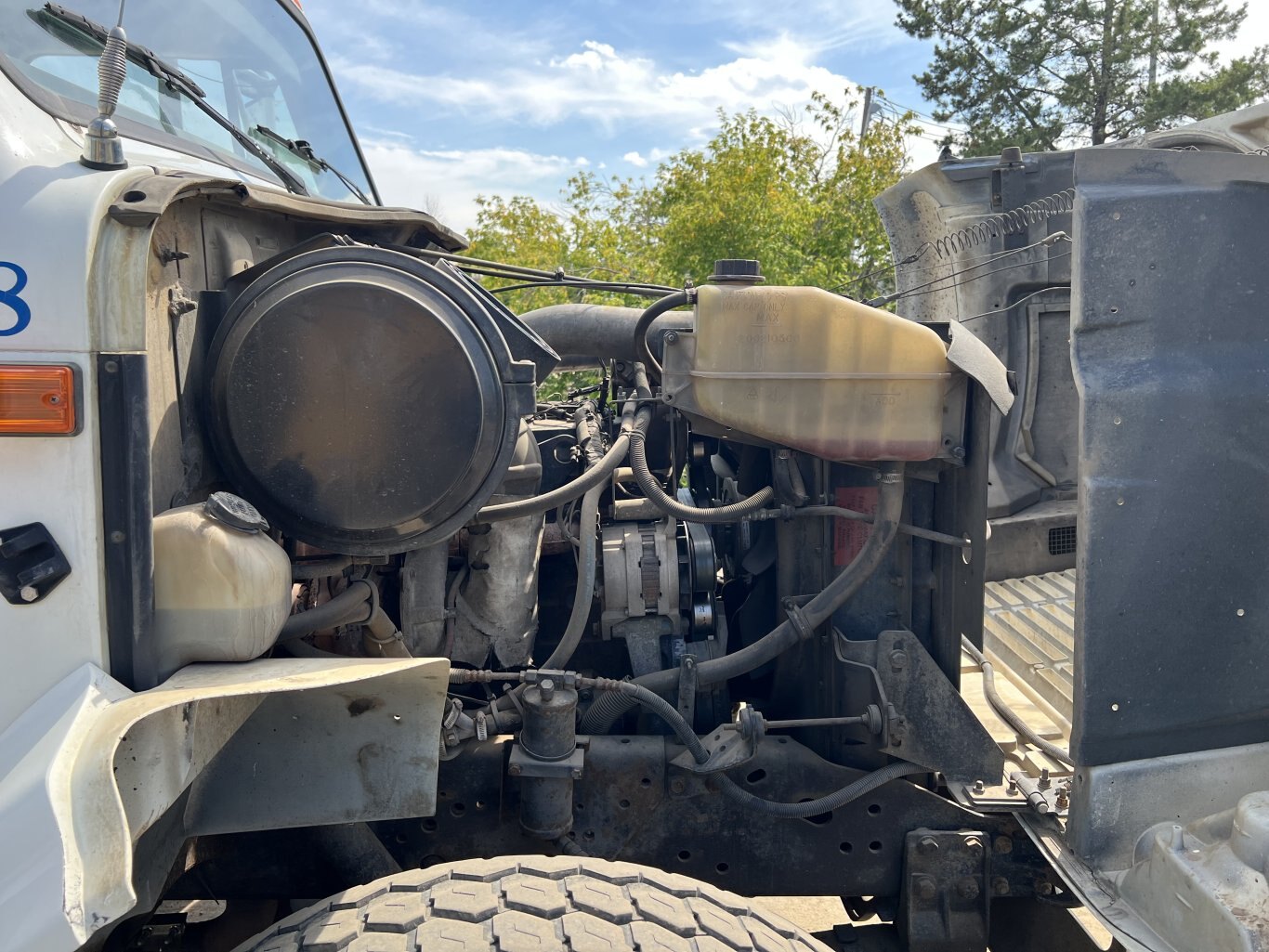 2001 International F4900 6x4 Vacuum Tanker Truck w/ 2008 Westech