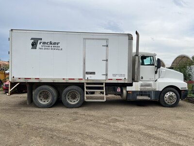 1995 Kenworth T600 6x4 Steam Truck