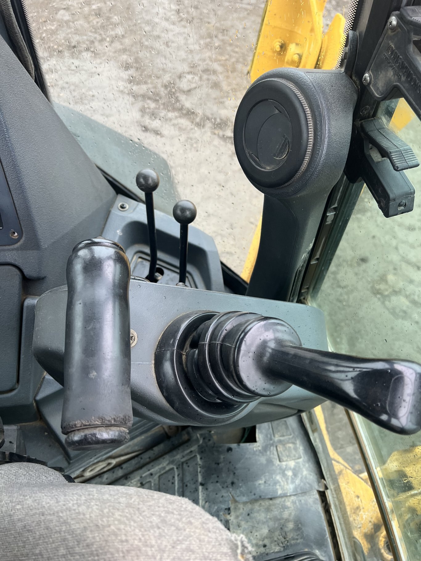 2013 John Deere 410K 4x4 Backhoe