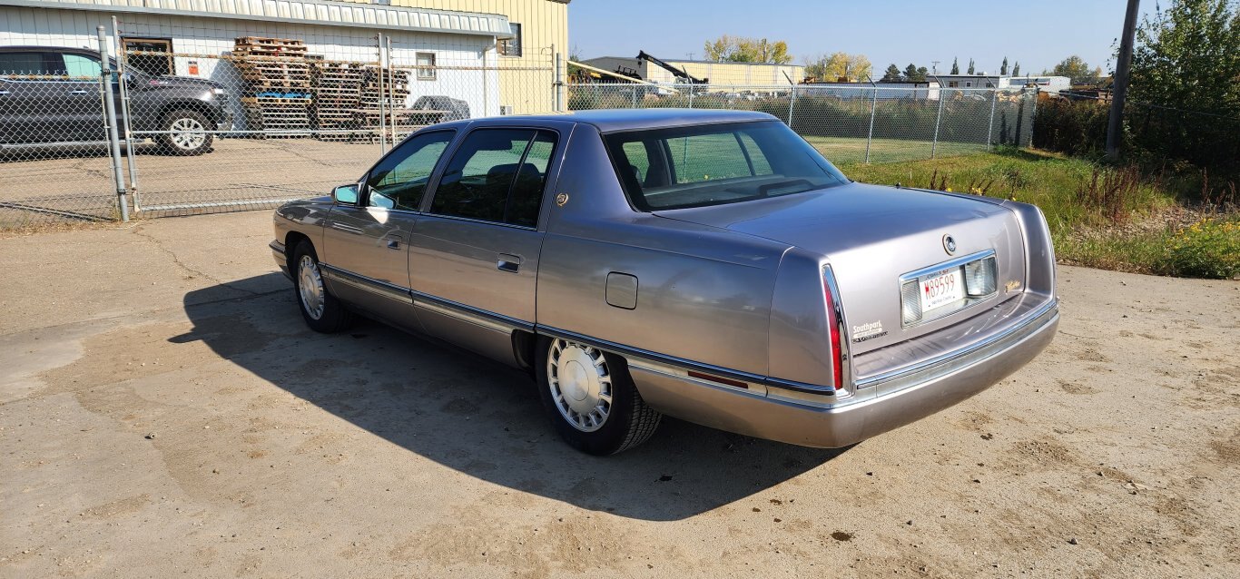 1996 Cadillac Deville Sedan