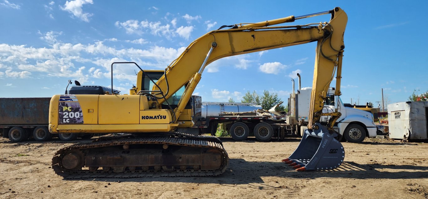 2006 Komatsu PC200LC 8 Tracked Excavator
