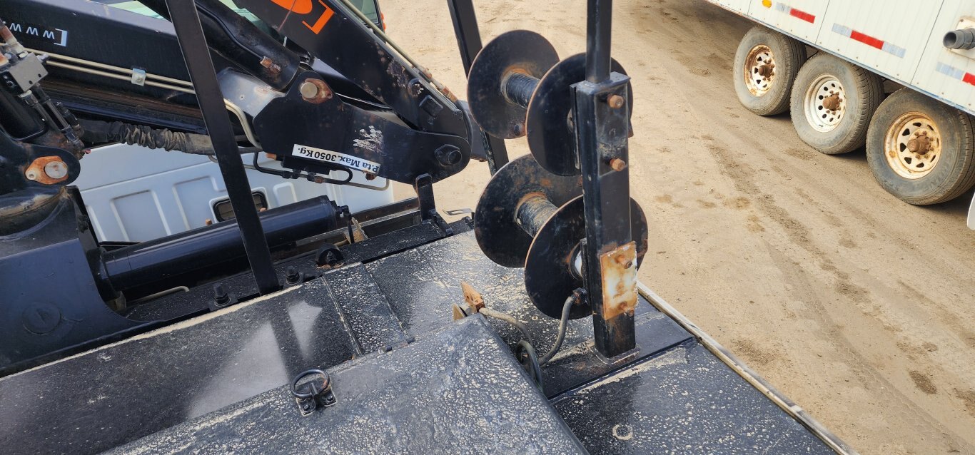 2008 Ford F550 Super Duty 4x4 Picker Deck truck