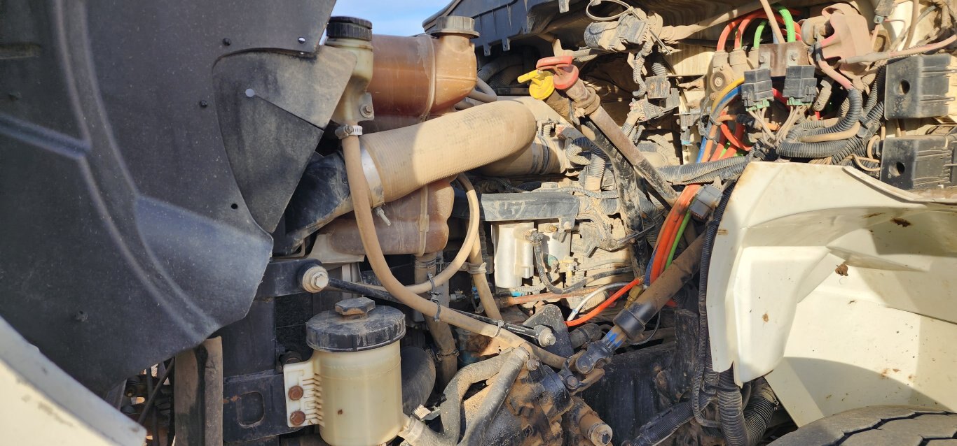 2013 International WorkStar 7400 T/A Dump Truck