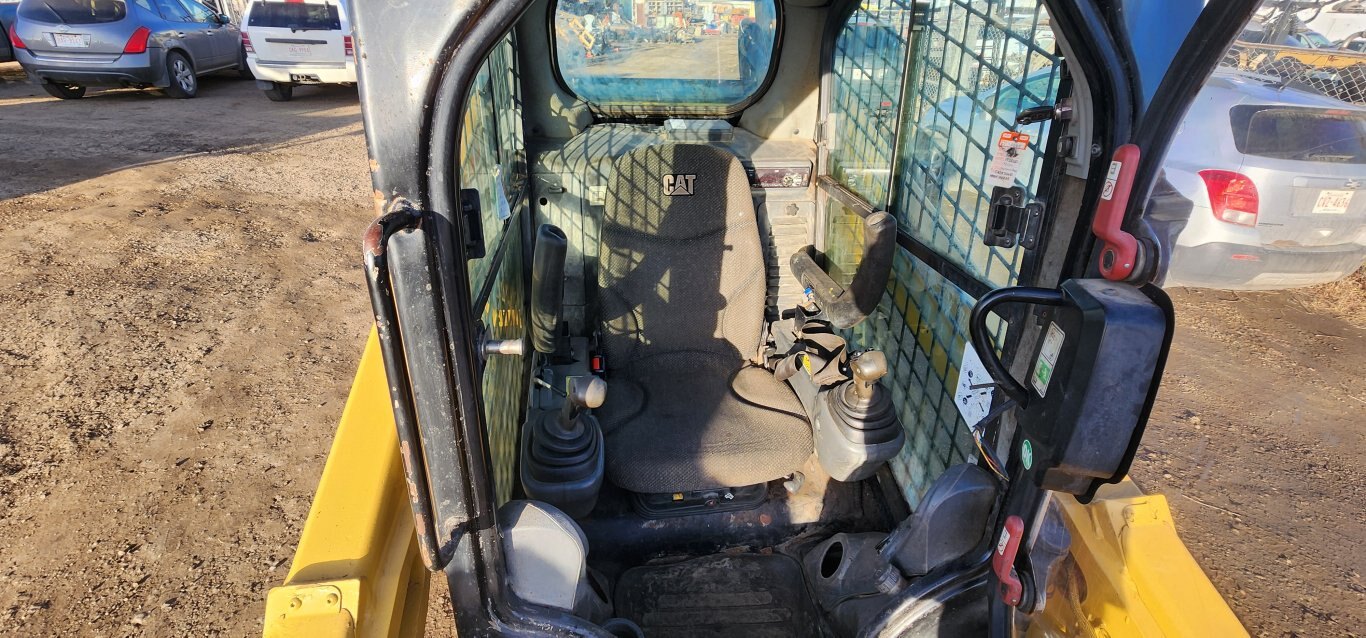 2019 CAT 262D Skid Steer