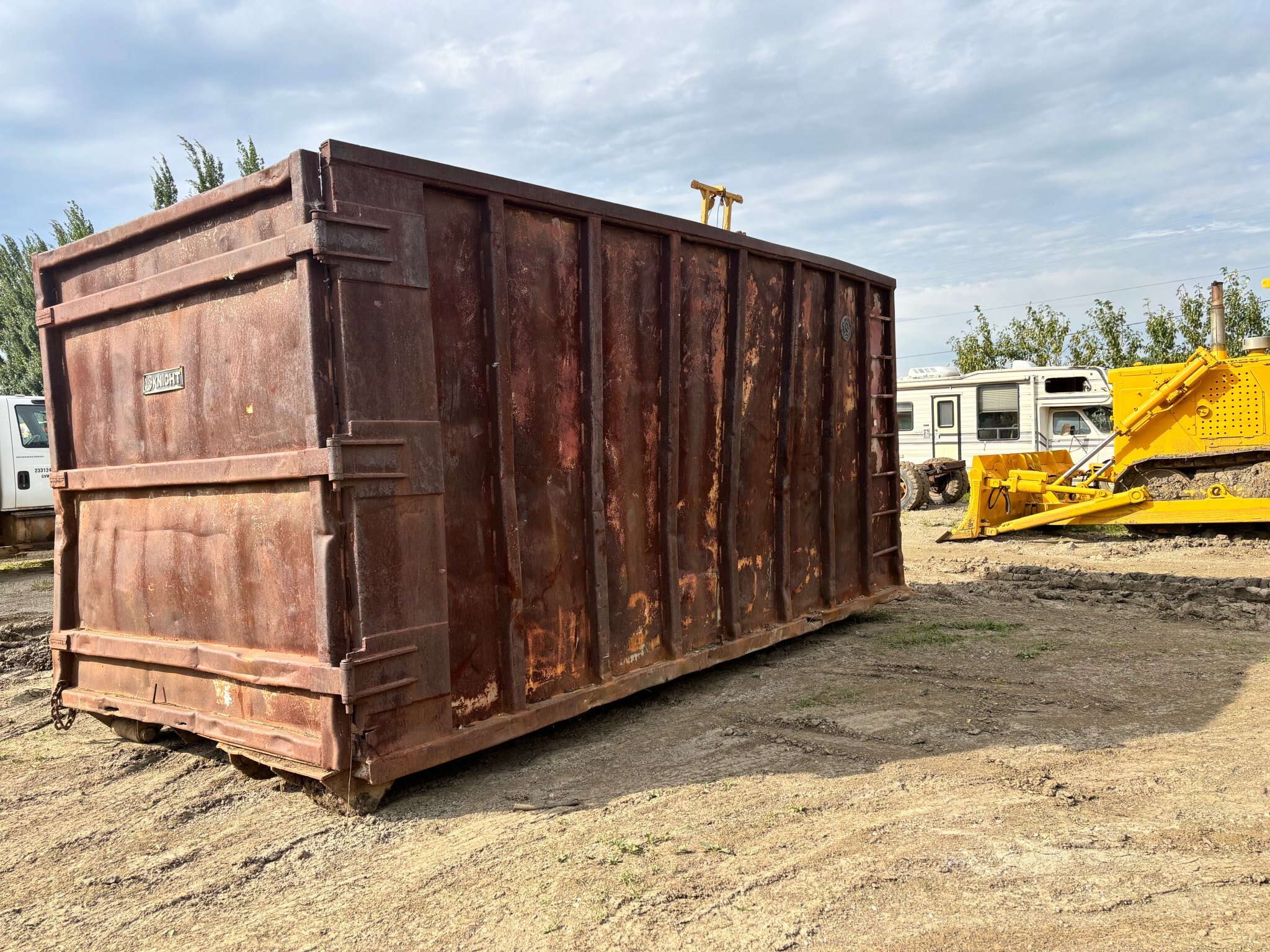 ~20ft Bin