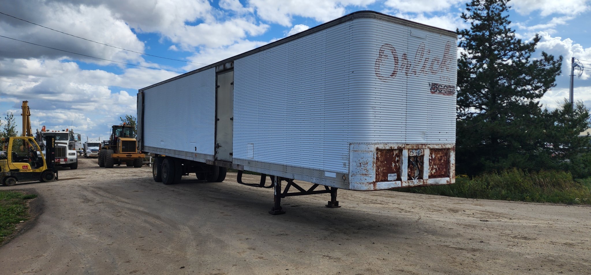 Fruehauf ~48ft Dry Van Trailer