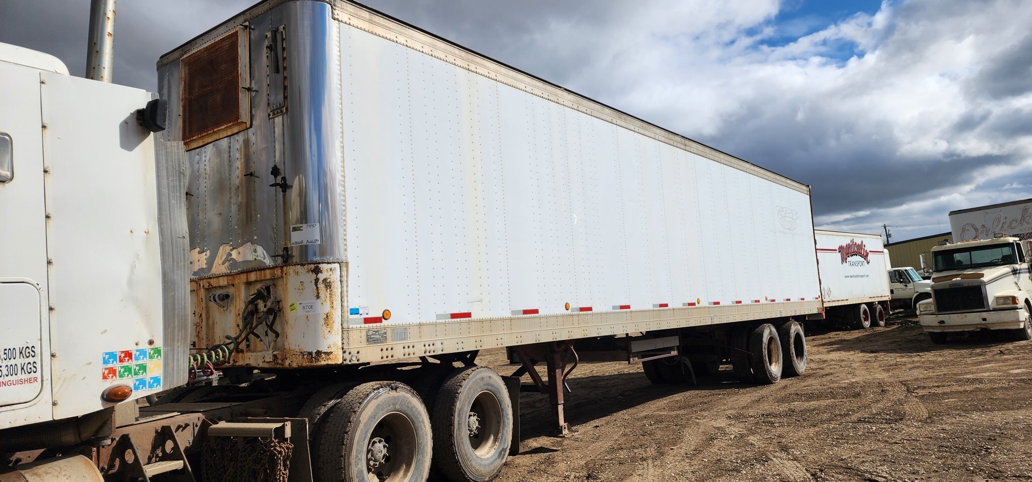 1985 Fruehauf 43ft Dry van office trailer