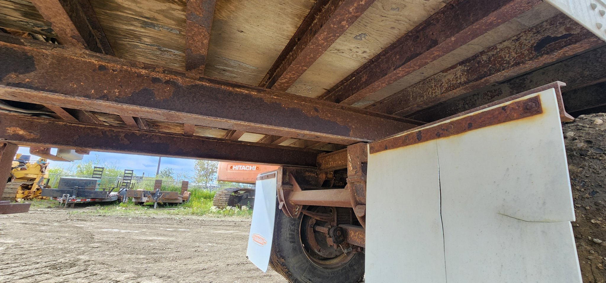 1985 Fruehauf 43ft Dry van office trailer