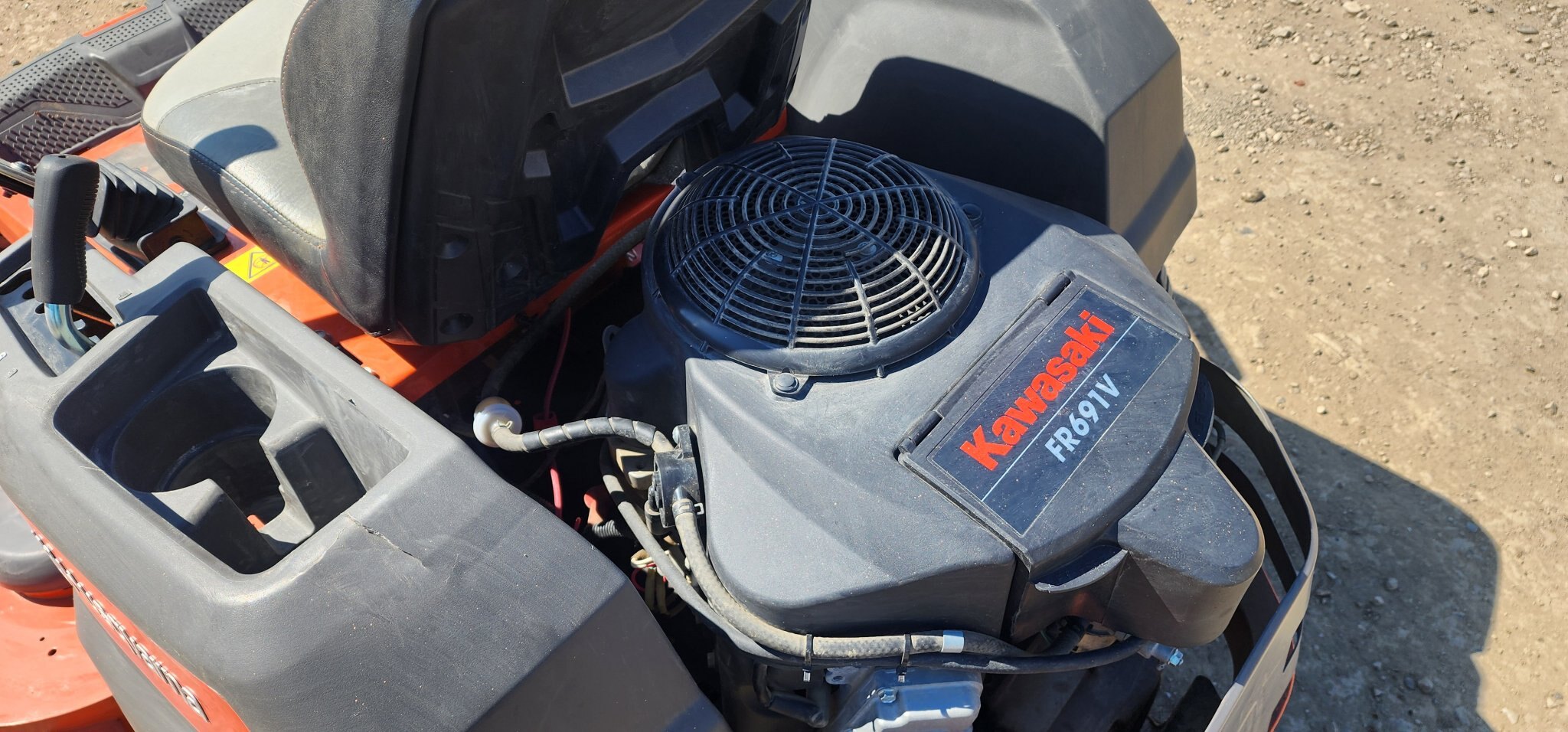 2019 Husquvarna Z254F Riding Lawn Mower