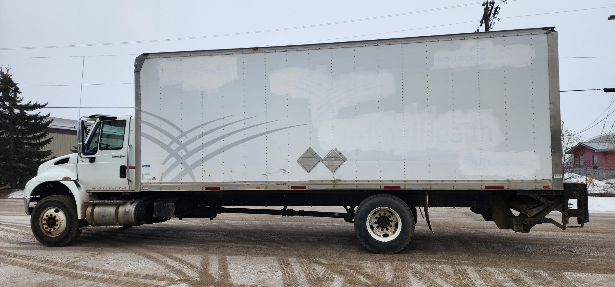 2015 International DuraStar 4300 S/A Van Body Truck