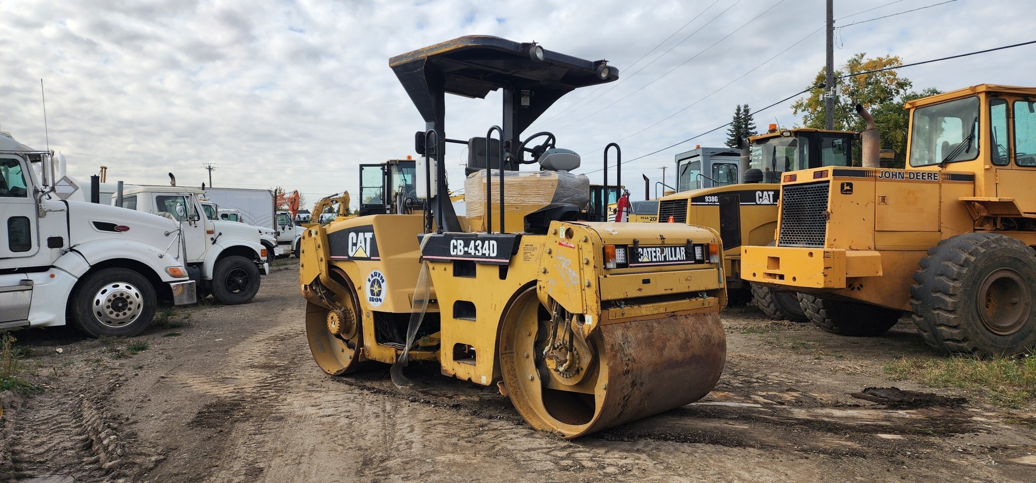 2005 Cat CB434D Double Drum Roller